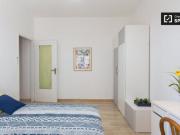 Condiviso/Compagno Di Stanza 2 camere da letto, Milan...