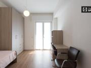 Condiviso/Compagno Di Stanza 2 camere da letto, Milan...