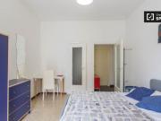 Condiviso/Compagno Di Stanza 2 camere da letto, Milan...