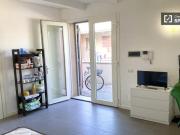 Condiviso/Compagno Di Stanza 2 camere da letto, Rome...