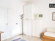 Condiviso/Compagno Di Stanza 2 camere da letto, Rome...