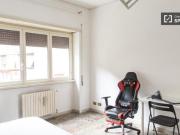Condiviso/Compagno Di Stanza 2 camere da letto, Rome...