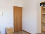 Condiviso/Compagno Di Stanza 2 camere da letto, Rome...