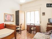Condiviso/Compagno Di Stanza 2 camere da letto, Rome...