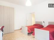 Condiviso/Compagno Di Stanza 2 camere da letto, Rome...