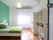 Condiviso/Compagno Di Stanza 3 camere da letto, Milan...