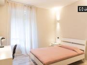Condiviso/Compagno Di Stanza 3 camere da letto, Milan...