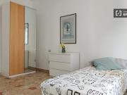 Condiviso/Compagno Di Stanza 3 camere da letto, Milan...