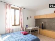 Condiviso/Compagno Di Stanza 3 camere da letto, Milan...