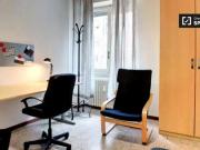 Condiviso/Compagno Di Stanza 3 camere da letto, Milan...