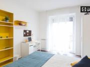 Condiviso/Compagno Di Stanza 3 camere da letto, Milan...