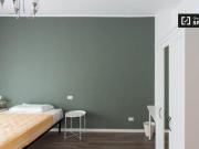 Condiviso/Compagno Di Stanza 3 camere da letto, Milan...