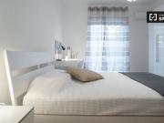 Condiviso/Compagno Di Stanza 3 camere da letto, Milan...