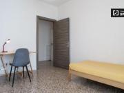 Condiviso/Compagno Di Stanza 3 camere da letto, Milan...