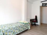 Condiviso/Compagno Di Stanza 3 camere da letto, Milan...