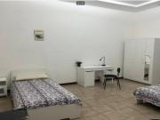 Condiviso/Compagno Di Stanza 3 camere da letto, Naples...