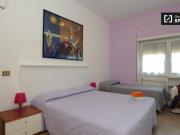 Condiviso/Compagno Di Stanza 3 camere da letto, Rome...