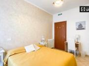 Condiviso/Compagno Di Stanza 3 camere da letto, Rome...
