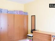 Condiviso/Compagno Di Stanza 3 camere da letto, Rome...