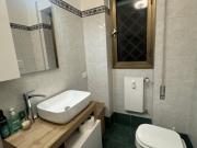 Condiviso/Compagno Di Stanza 3 camere da letto, Rome...