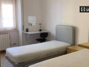 Condiviso/Compagno Di Stanza 3 camere da letto, Rome...