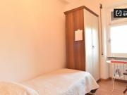 Condiviso/Compagno Di Stanza 3 camere da letto, Rome...