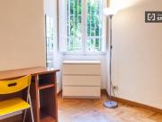 Condiviso/Compagno Di Stanza 3 camere da letto, Rome...