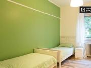 Condiviso/Compagno Di Stanza 4 camere da letto, Milan...