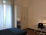 Condiviso/Compagno Di Stanza 4 camere da letto, Milan...