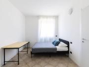 Condiviso/Compagno Di Stanza 4 camere da letto, Milan...