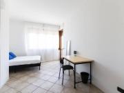 Condiviso/Compagno Di Stanza 4 camere da letto, Milan...