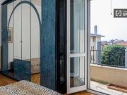 Condiviso/Compagno Di Stanza 4 camere da letto, Milan...