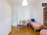 Condiviso/Compagno Di Stanza 4 camere da letto, Milan...