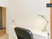 Condiviso/Compagno Di Stanza 4 camere da letto, Milan...