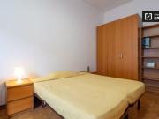 Condiviso/Compagno Di Stanza 4 camere da letto, Milan...