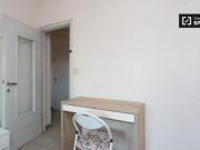 Condiviso/Compagno Di Stanza 4 camere da letto, Milan...