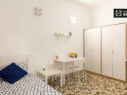 Condiviso/Compagno Di Stanza 4 camere da letto, Milan...