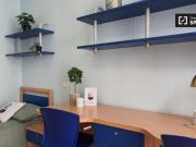 Condiviso/Compagno Di Stanza 4 camere da letto, Milan...