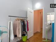 Condiviso/Compagno Di Stanza 4 camere da letto, Milan...