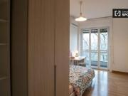 Condiviso/Compagno Di Stanza 4 camere da letto, Milan...