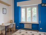 Condiviso/Compagno Di Stanza 4 camere da letto, Milan...