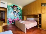Condiviso/Compagno Di Stanza 4 camere da letto, Milan...