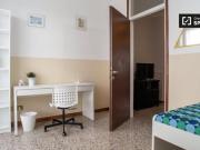 Condiviso/Compagno Di Stanza 4 camere da letto, Milan...
