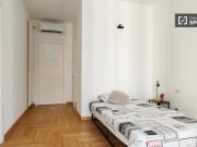 Condiviso/Compagno Di Stanza 4 camere da letto, Milan...