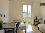 Condiviso/Compagno Di Stanza 4 camere da letto, Milan...