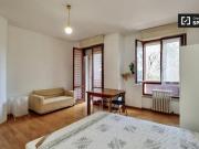 Condiviso/Compagno Di Stanza 4 camere da letto, Milan...