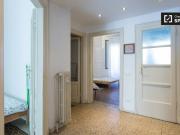 Condiviso/Compagno Di Stanza 4 camere da letto, Milan...