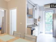 Condiviso/Compagno Di Stanza 4 camere da letto, Milan...