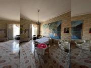 Condiviso/Compagno Di Stanza 4 camere da letto, Naples...