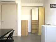 Condiviso/Compagno Di Stanza 4 camere da letto, Rome...